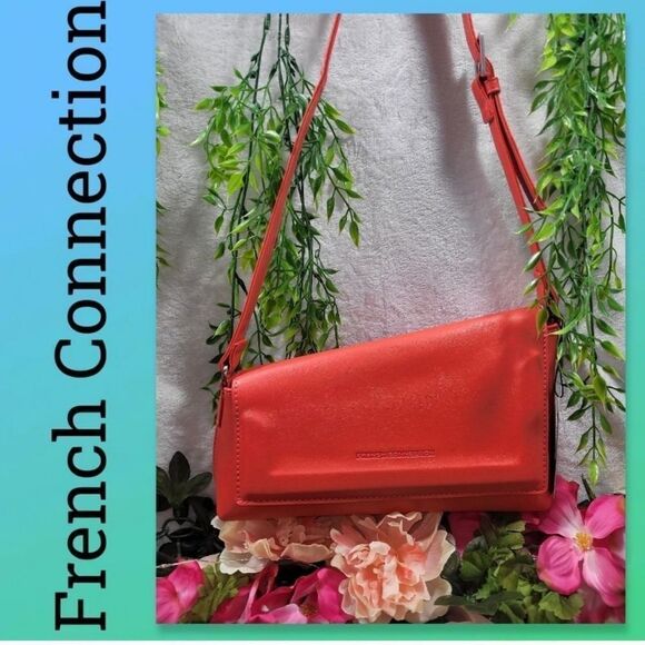 NWT French Connection Layla Shoulder Bag - Picture 13 of 13